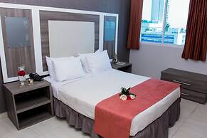 Hotel Bahia Suites