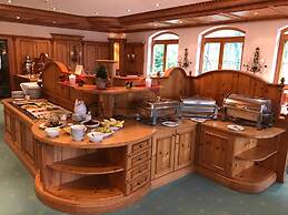 Hotel - Restaurant Kreuzberghof
