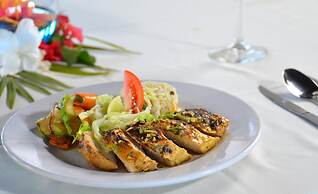 Cabo Blanco Hotel & Marina