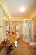 Grand Hotel del Parco - Bergamo Airport