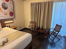 Hotel Kavia 5th Avenida