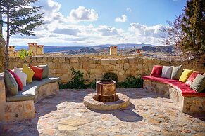 4 ODA Cave House Boutique Hotel