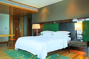 Renaissance Bangkok Ratchaprasong Hotel