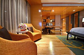 Renaissance Bangkok Ratchaprasong Hotel