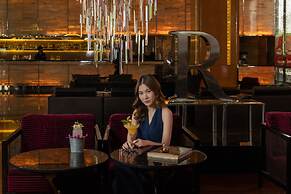 Renaissance Bangkok Ratchaprasong Hotel