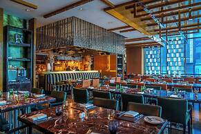 Renaissance Bangkok Ratchaprasong Hotel