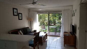 Clifton Sands Holiday Apartments