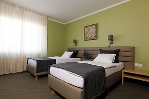 Spa Hotel Ezeri