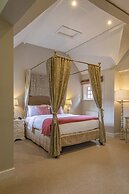 The Five Arrows Hotel