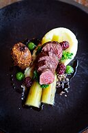 The Five Arrows Hotel