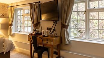 The Exeter Inn
