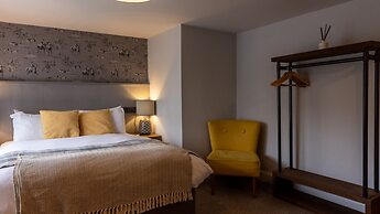 The Exeter Inn