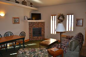 Eagle Fire Lodge & Cabins