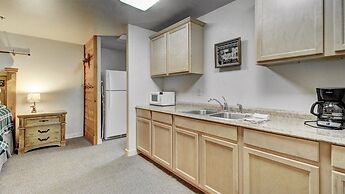 Eagle Fire Lodge & Cabins