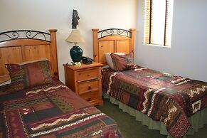 Eagle Fire Lodge & Cabins