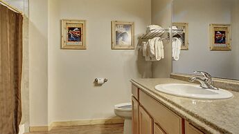 Eagle Fire Lodge & Cabins