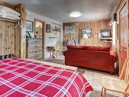 Eagle Fire Lodge & Cabins