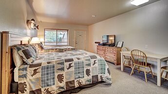 Eagle Fire Lodge & Cabins