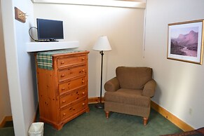 Eagle Fire Lodge & Cabins