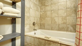 Eagle Fire Lodge & Cabins