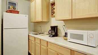 Eagle Fire Lodge & Cabins