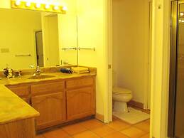 Topanga Canyon Inn B&B