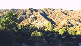 Topanga Canyon Inn B&B