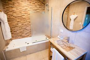 La Reserva Virgin Lodge