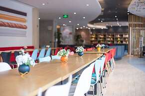 ibis Shanghai Lianyang