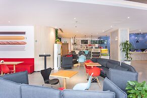 ibis Shanghai Lianyang