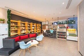 ibis Shanghai Lianyang