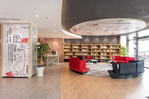 ibis Shanghai Lianyang