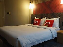 ibis Shanghai Lianyang