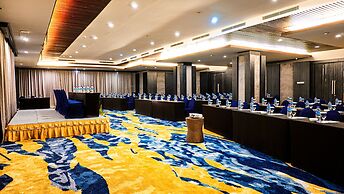 Golden Tulip Balikpapan Hotel & Suites