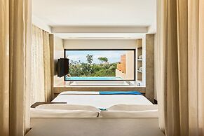 The Romanos, a Luxury Collection Resort, Costa Navarino