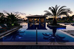 The Romanos, a Luxury Collection Resort, Costa Navarino