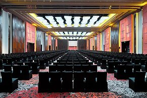 Manila Marriott Hotel at Newport World Resorts