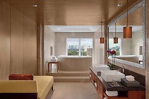 Manila Marriott Hotel at Newport World Resorts