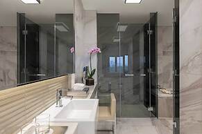 Manila Marriott Hotel at Newport World Resorts