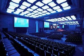 Manila Marriott Hotel at Newport World Resorts