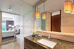 Manila Marriott Hotel at Newport World Resorts