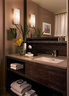 The Royal Sonesta Chicago River North