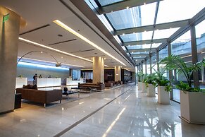 Pullman Rosario City Center Hotel