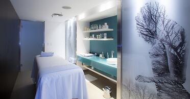 Pullman Rosario City Center Hotel