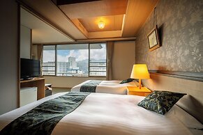 1000 Years of Tradition - Akiu Onsen Sakan