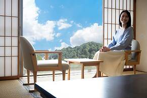 1000 Years of Tradition - Akiu Onsen Sakan