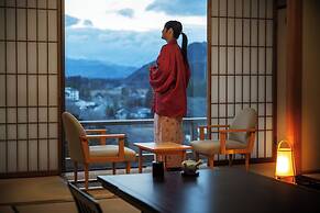 1000 Years of Tradition - Akiu Onsen Sakan