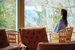 1000 Years of Tradition - Akiu Onsen Sakan