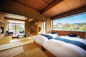 1000 Years of Tradition - Akiu Onsen Sakan