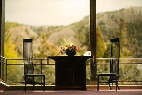 1000 Years of Tradition - Akiu Onsen Sakan